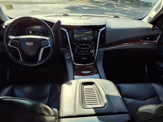 2020 Cadillac Escalade - $35,995