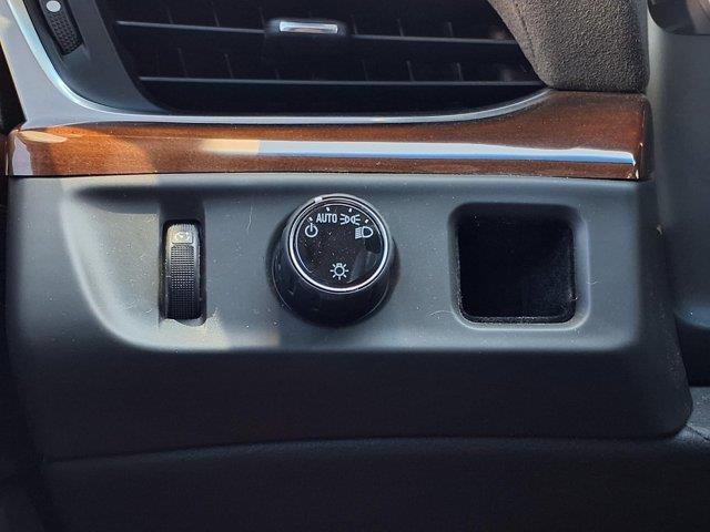 2020 Cadillac Escalade - $35,995