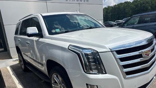 2018 Cadillac Escalade Luxury