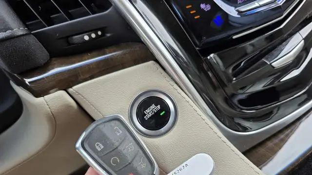 2018 Cadillac Escalade Luxury