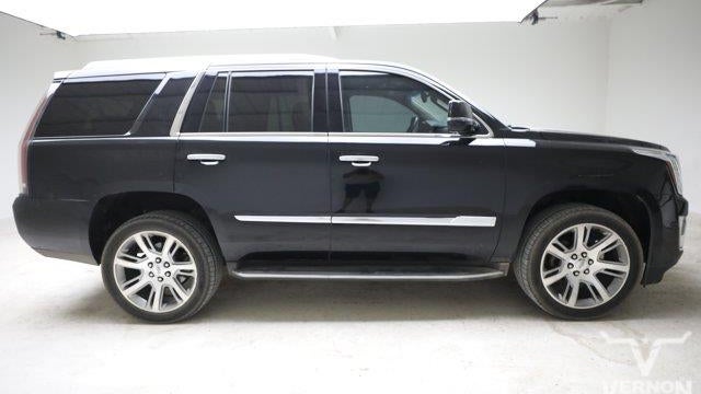 2016 Cadillac Escalade Luxury Collection
