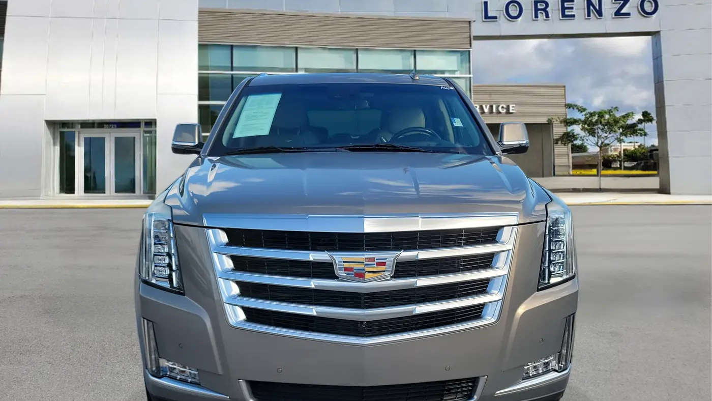 2018 Cadillac Escalade Luxury