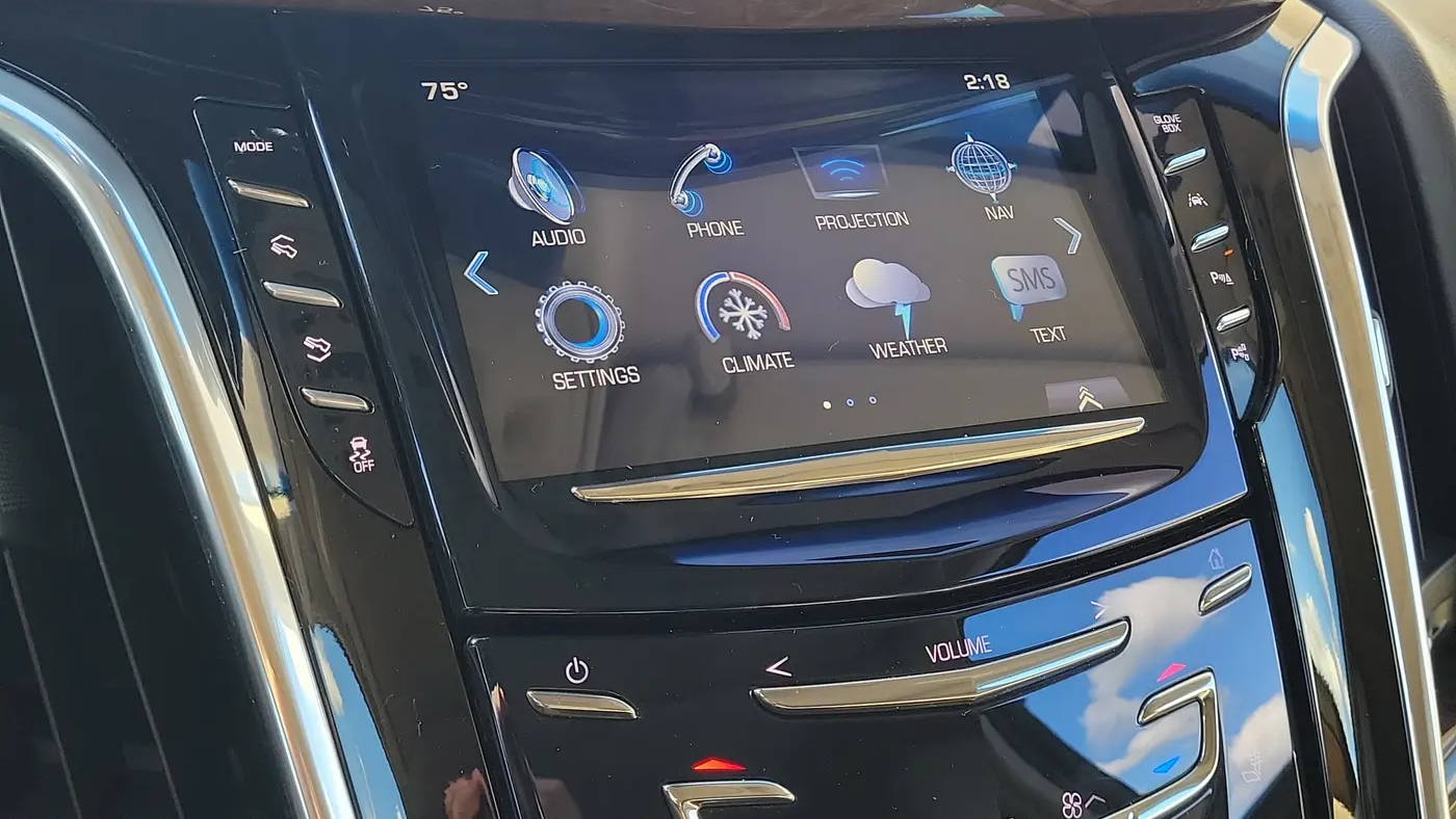 2018 Cadillac Escalade Luxury