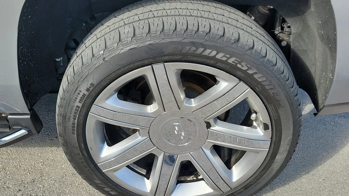 2018 Cadillac Escalade Luxury