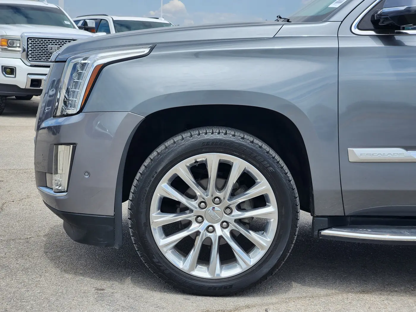 2019 Cadillac Escalade - $39,913