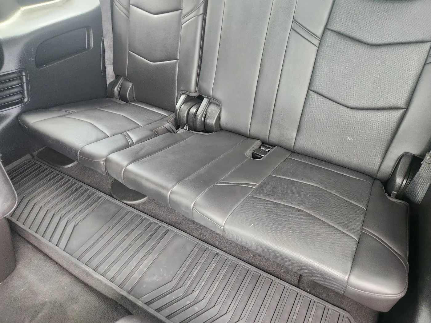2019 Cadillac Escalade - $39,913