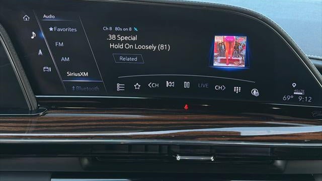 2023 Cadillac Escalade Premium Luxury