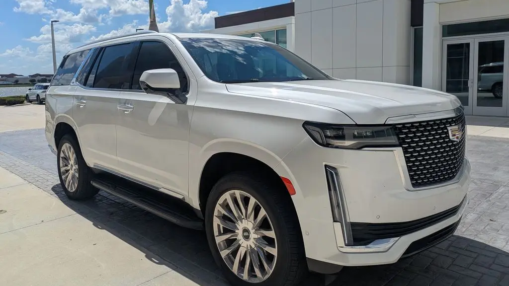 2023 Cadillac Escalade Premium Luxury