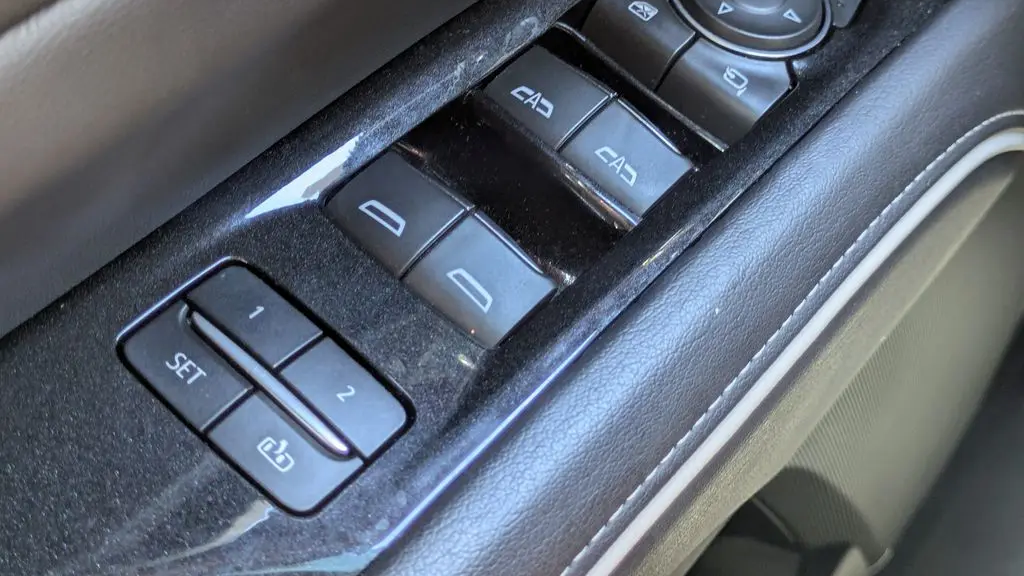 2023 Cadillac Escalade Premium Luxury