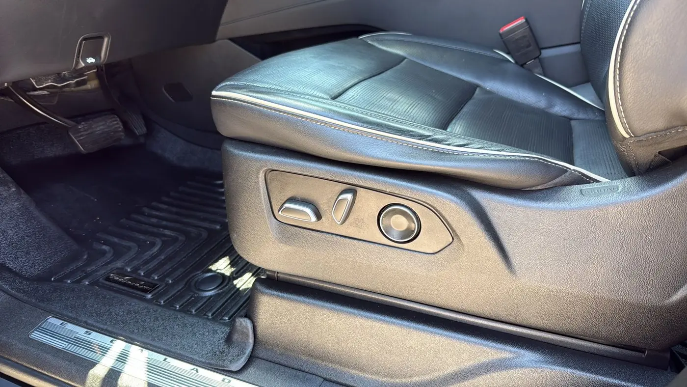 2021 Cadillac Escalade - $44,282
