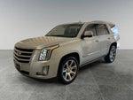2020 Escalade Thumbnail 3