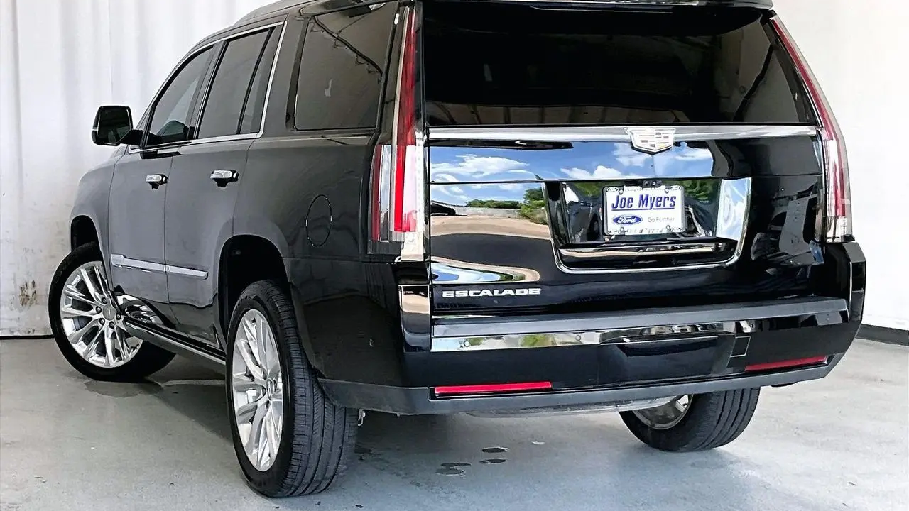 2019 Cadillac Escalade Premium Luxury