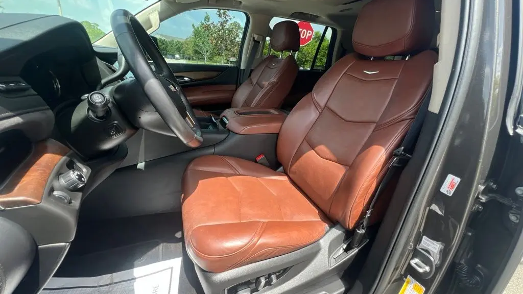 2020 Cadillac Escalade Premium Luxury