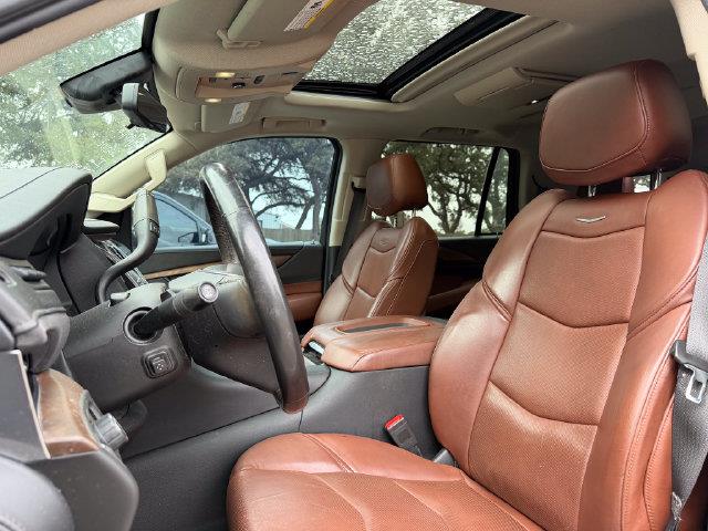 2020 Cadillac Escalade - $32,912