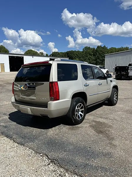 2013 Cadillac Escalade - $19,998