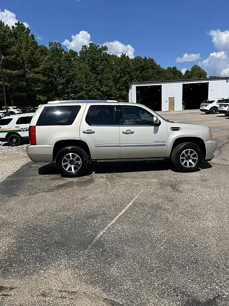 2013 Cadillac Escalade - $19,998