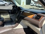 2013 Escalade Thumbnail 15