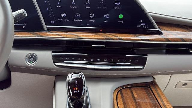 2024 Cadillac Escalade Premium Luxury Platinum