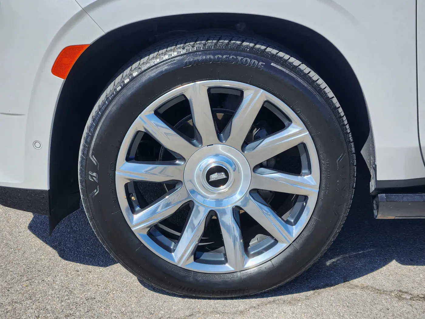 2023 Cadillac Escalade - $77,720