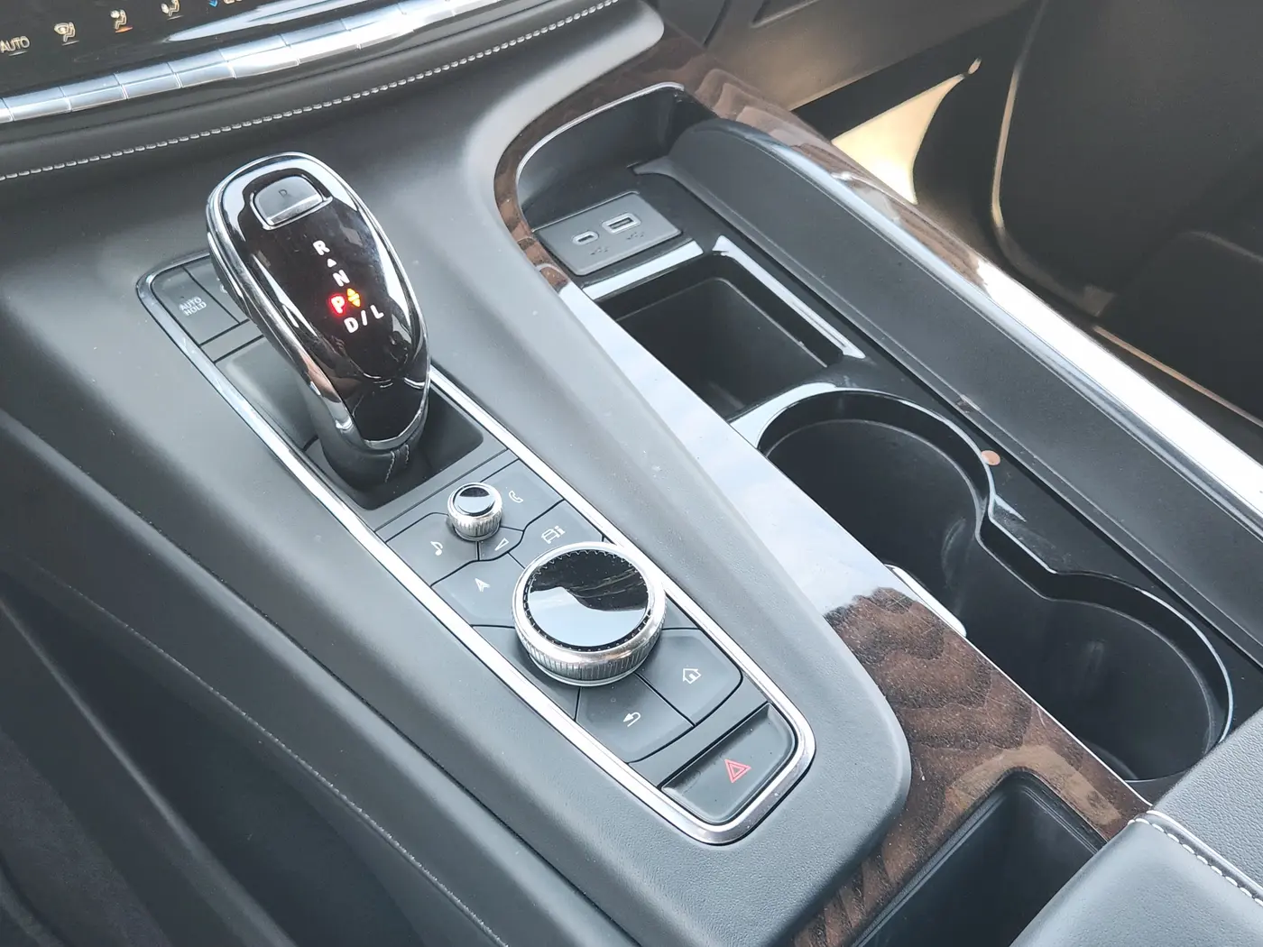 2023 Cadillac Escalade - $77,720