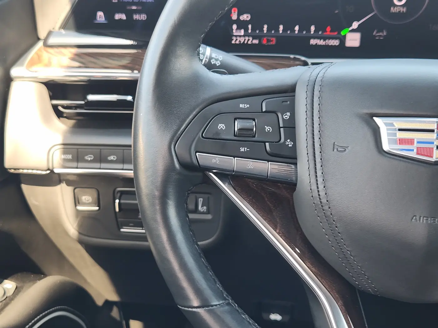 2023 Cadillac Escalade - $77,720