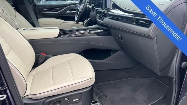 2023 Cadillac Escalade Sport