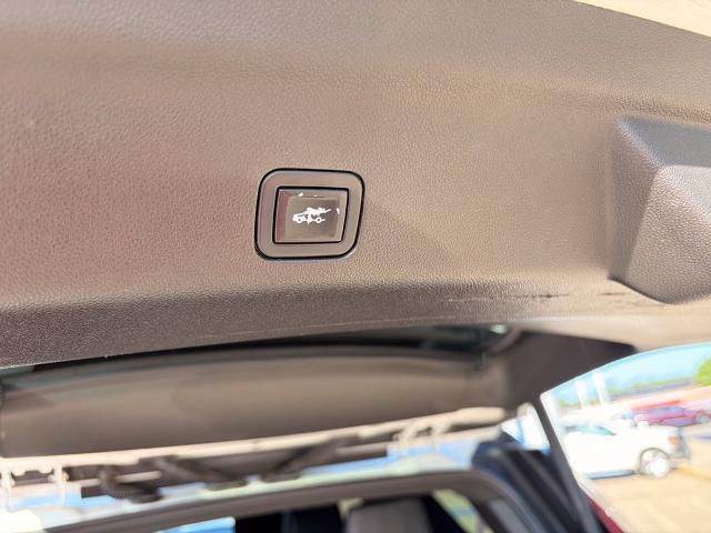 2021 Cadillac Escalade - $39,500