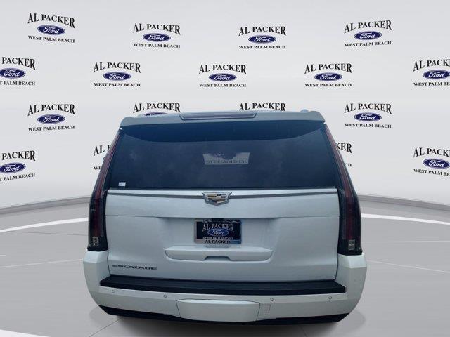 2019 Cadillac Escalade - $24,955