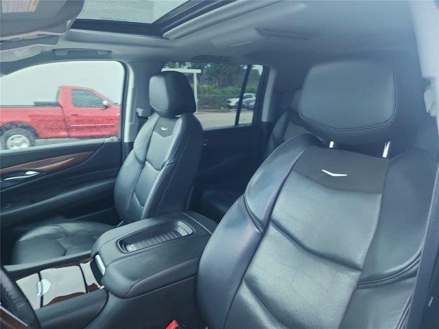 2019 Cadillac Escalade - $24,955
