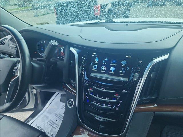 2019 Cadillac Escalade - $24,955