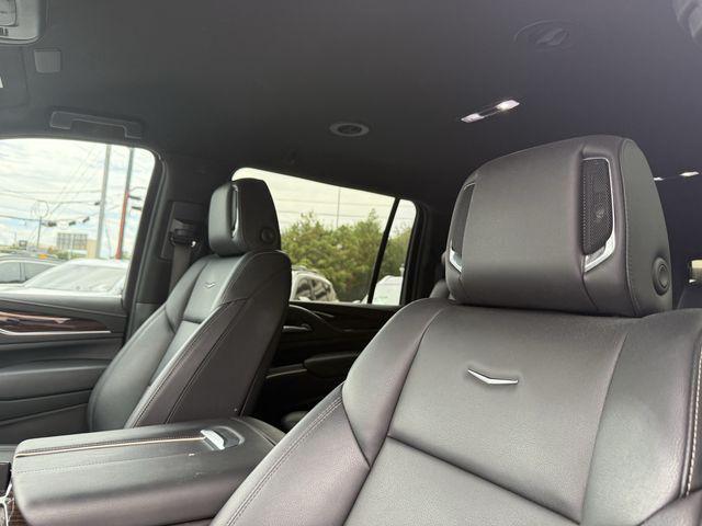 2023 Cadillac Escalade - $36,500