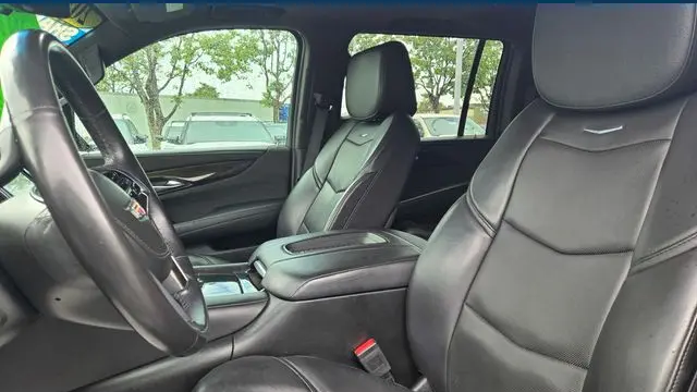 2018 Cadillac Escalade ESV Platinum