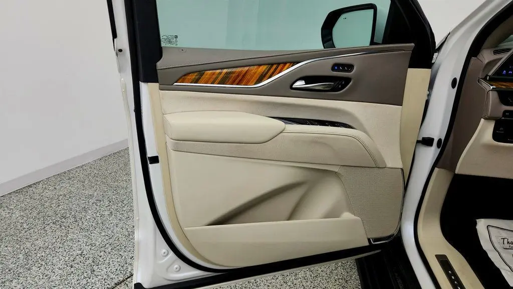 2021 Cadillac Escalade - $52,495
