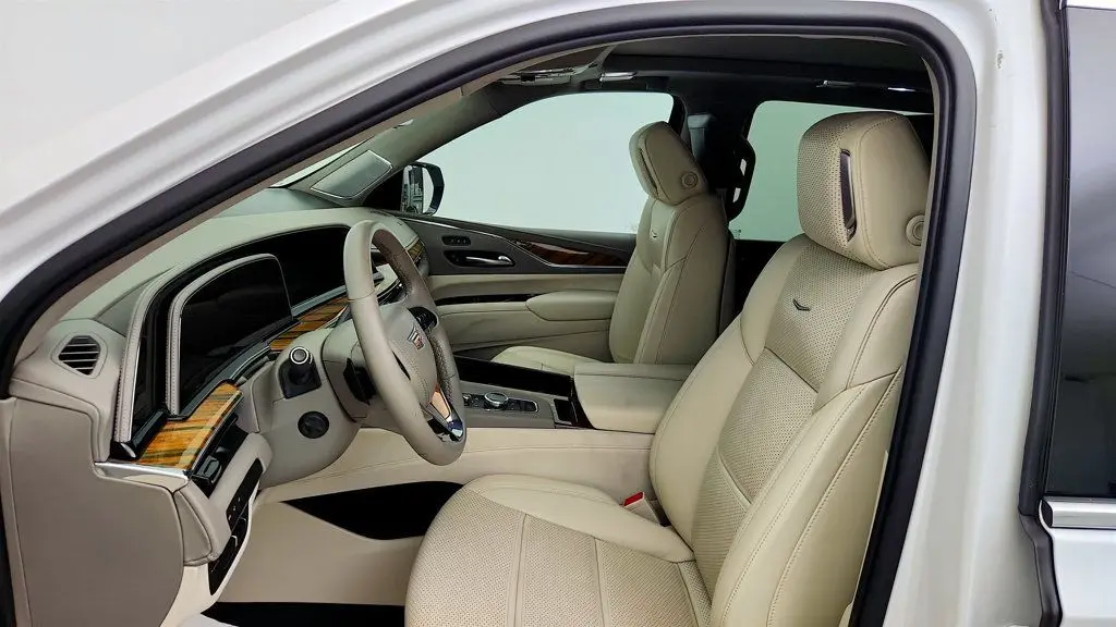 2021 Cadillac Escalade - $52,495