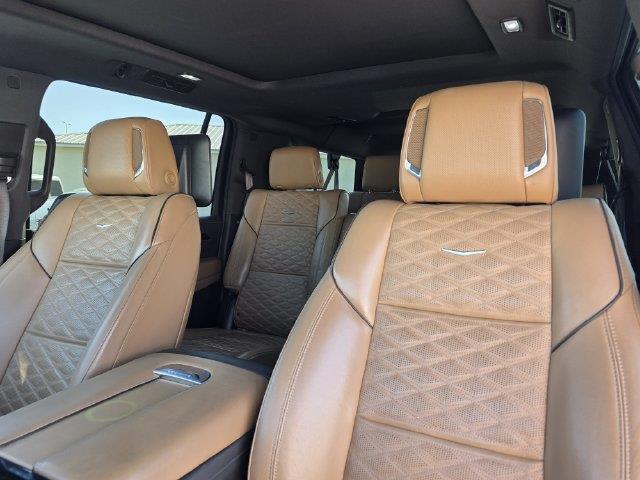 2021 Cadillac Escalade - $38,900