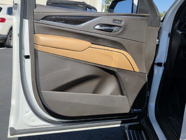 2021 Cadillac Escalade - $39,200