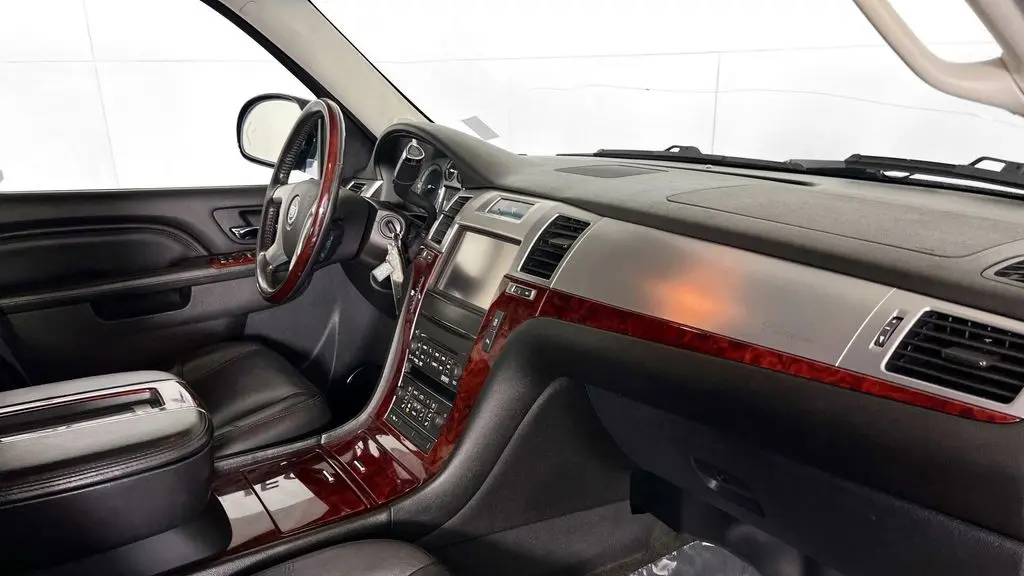 2013 Cadillac Escalade Luxury