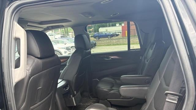 2019 Cadillac Escalade Luxury