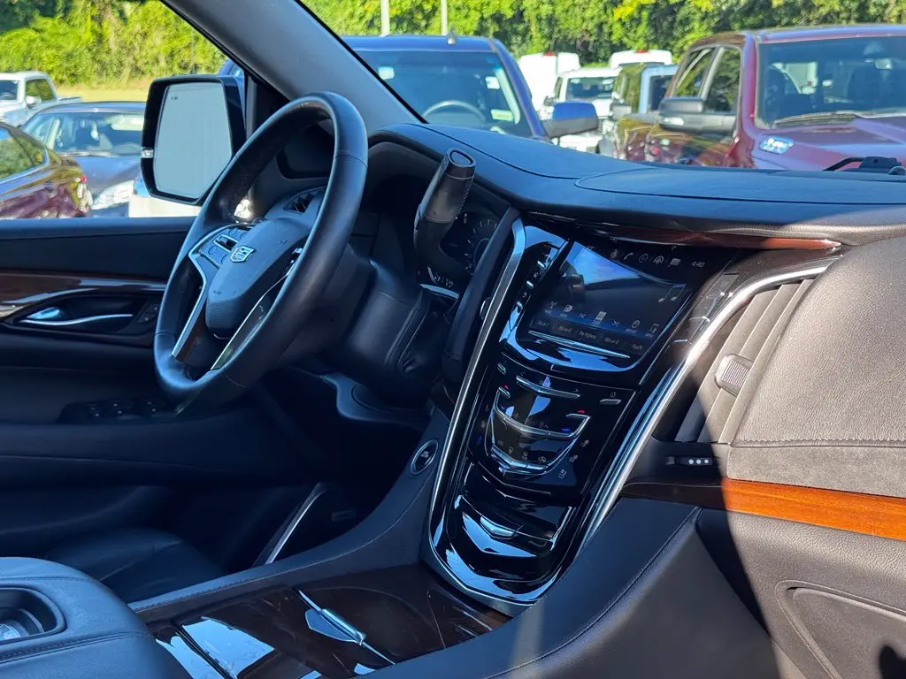 2020 Cadillac Escalade - $37,000