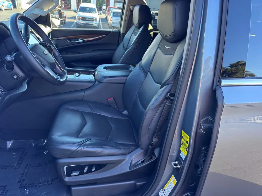 2020 Cadillac Escalade - $37,000
