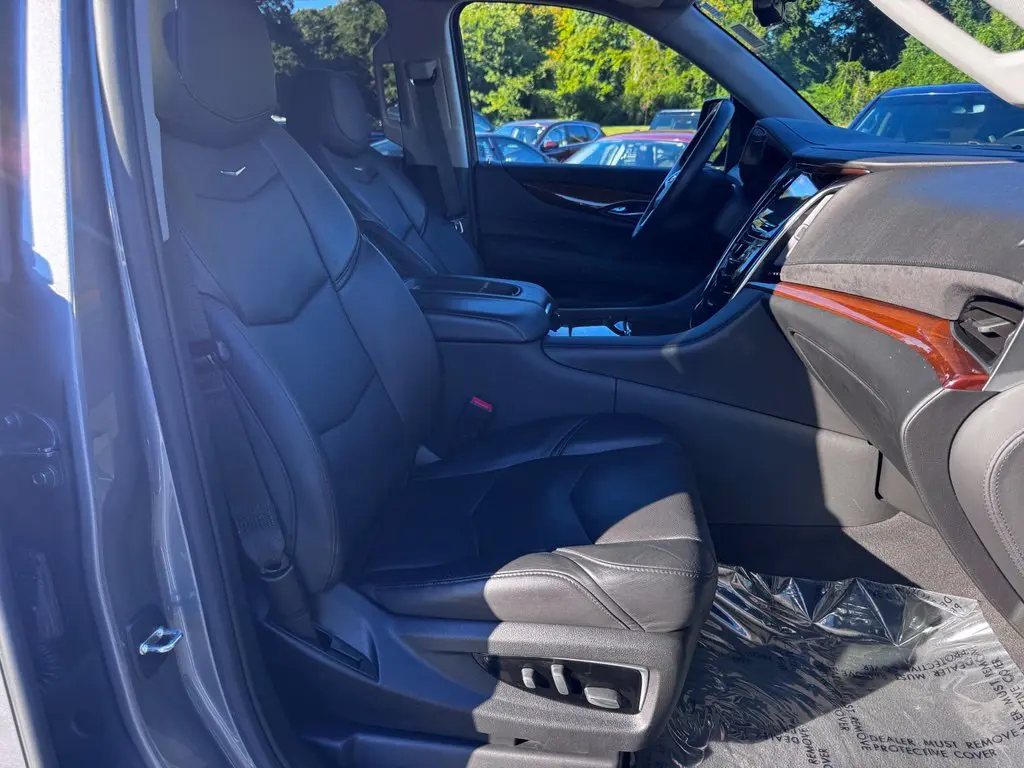2020 Cadillac Escalade - $37,000