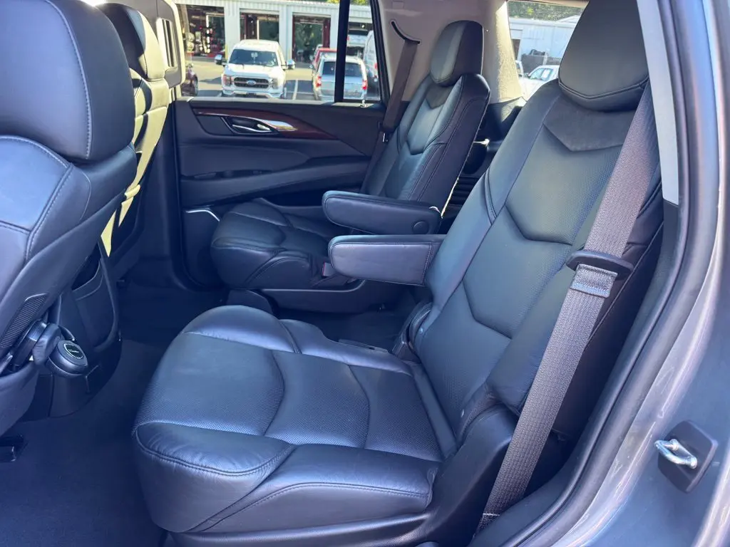 2020 Cadillac Escalade - $37,000