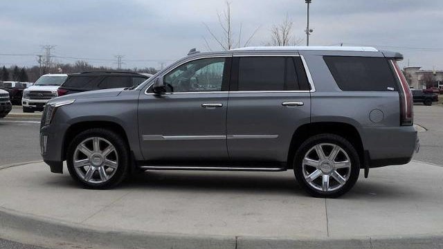 2020 Cadillac Escalade Luxury