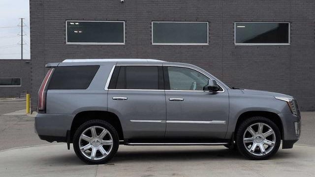 2020 Cadillac Escalade Luxury