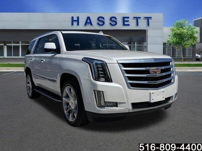 Photo of a 2020 Cadillac Escalade 4X4 Luxury 4DR SUV for sale
