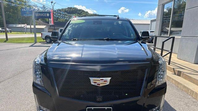 2020 Cadillac Escalade Luxury