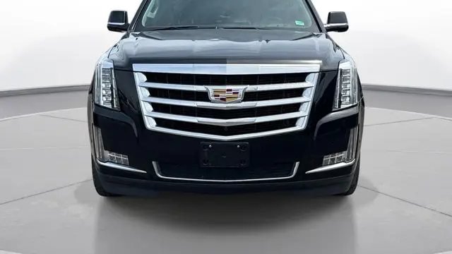 2017 Cadillac Escalade Luxury