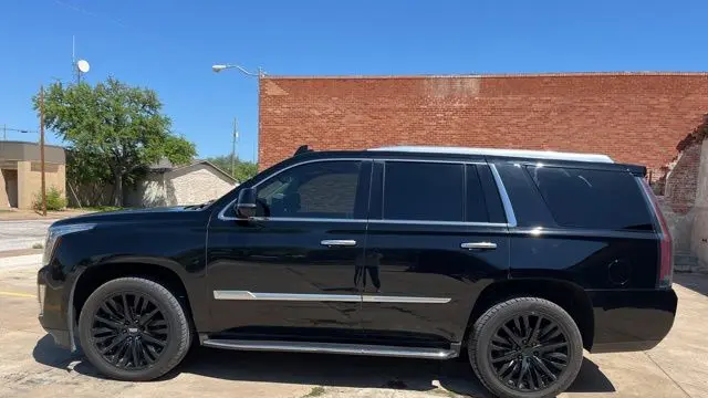 2020 Cadillac Escalade Luxury