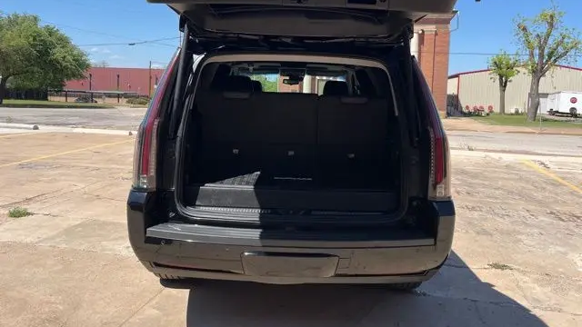 2020 Cadillac Escalade Luxury