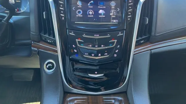 2020 Cadillac Escalade Luxury